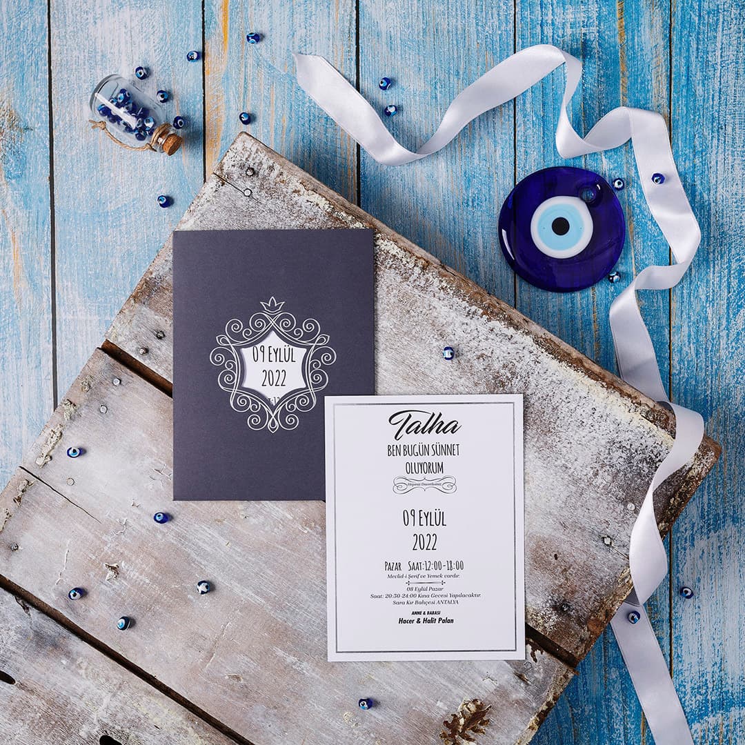 Bisiklet binen cocuk sünnet davetiyesi