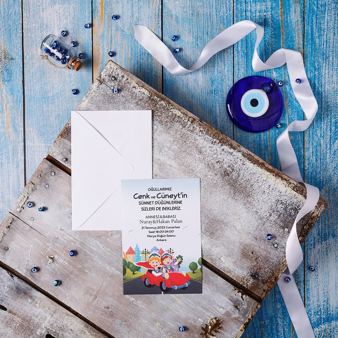 Püsküllü klasik mavi zarf sünnet davetiyesi