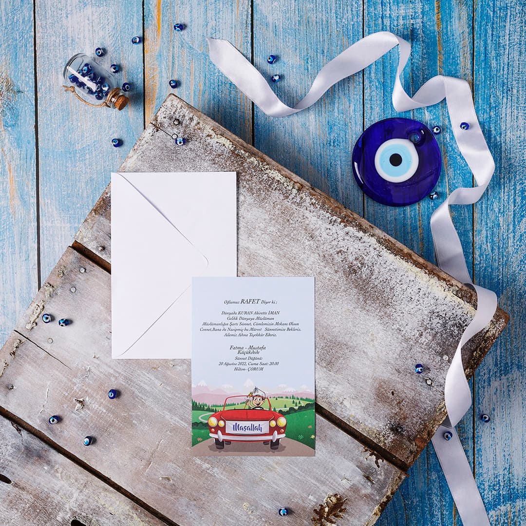 Modern minimalist beyaz sünnet davetiyesi