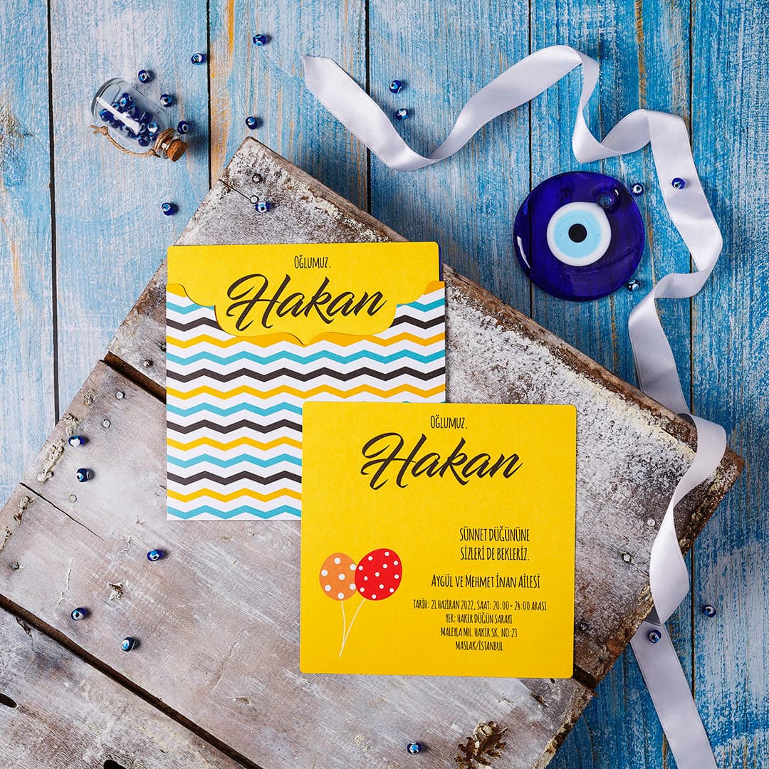 Sade ve sik beyaz sünnet davetiyesi