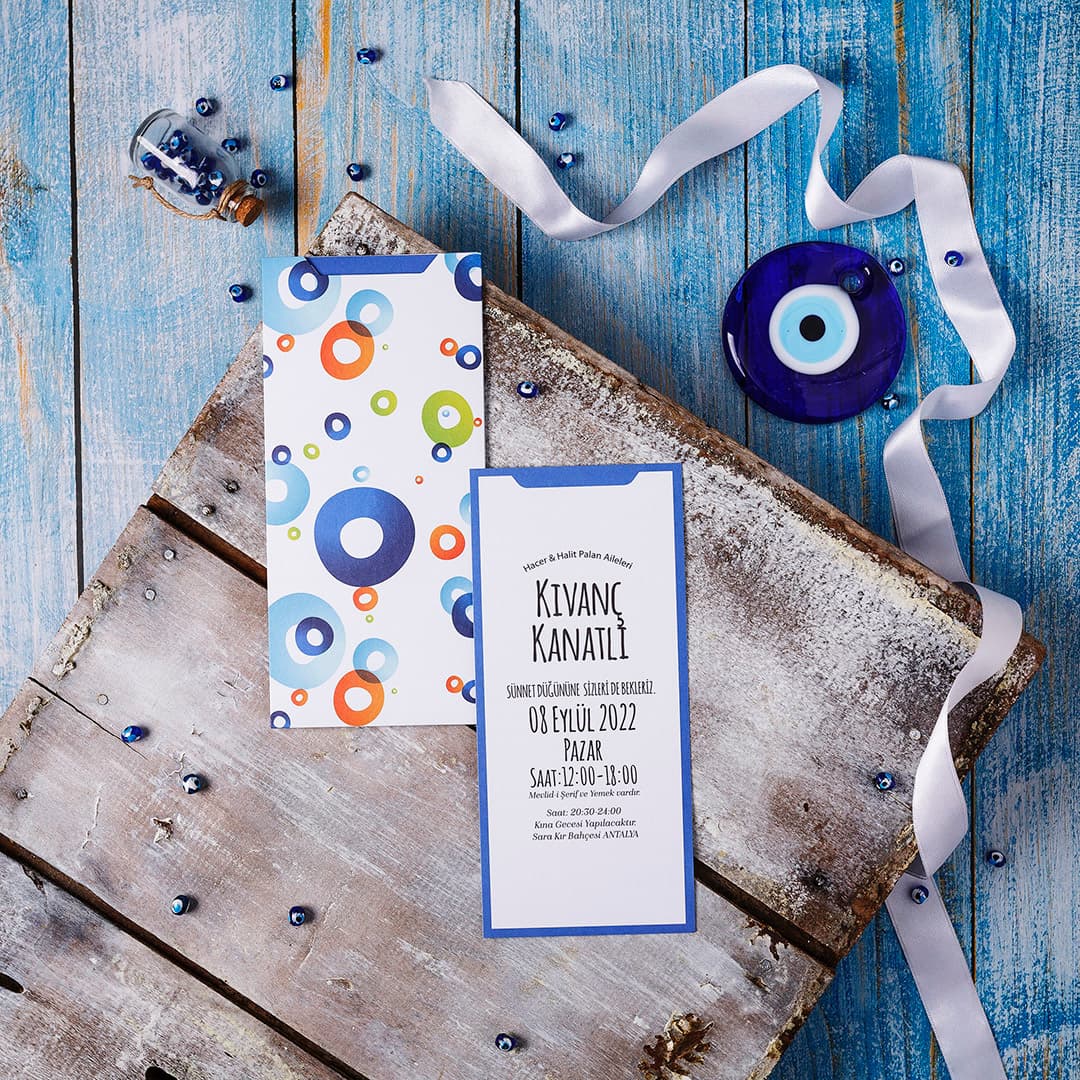 Geleneksel motifli mavi sünnet davetiyesi