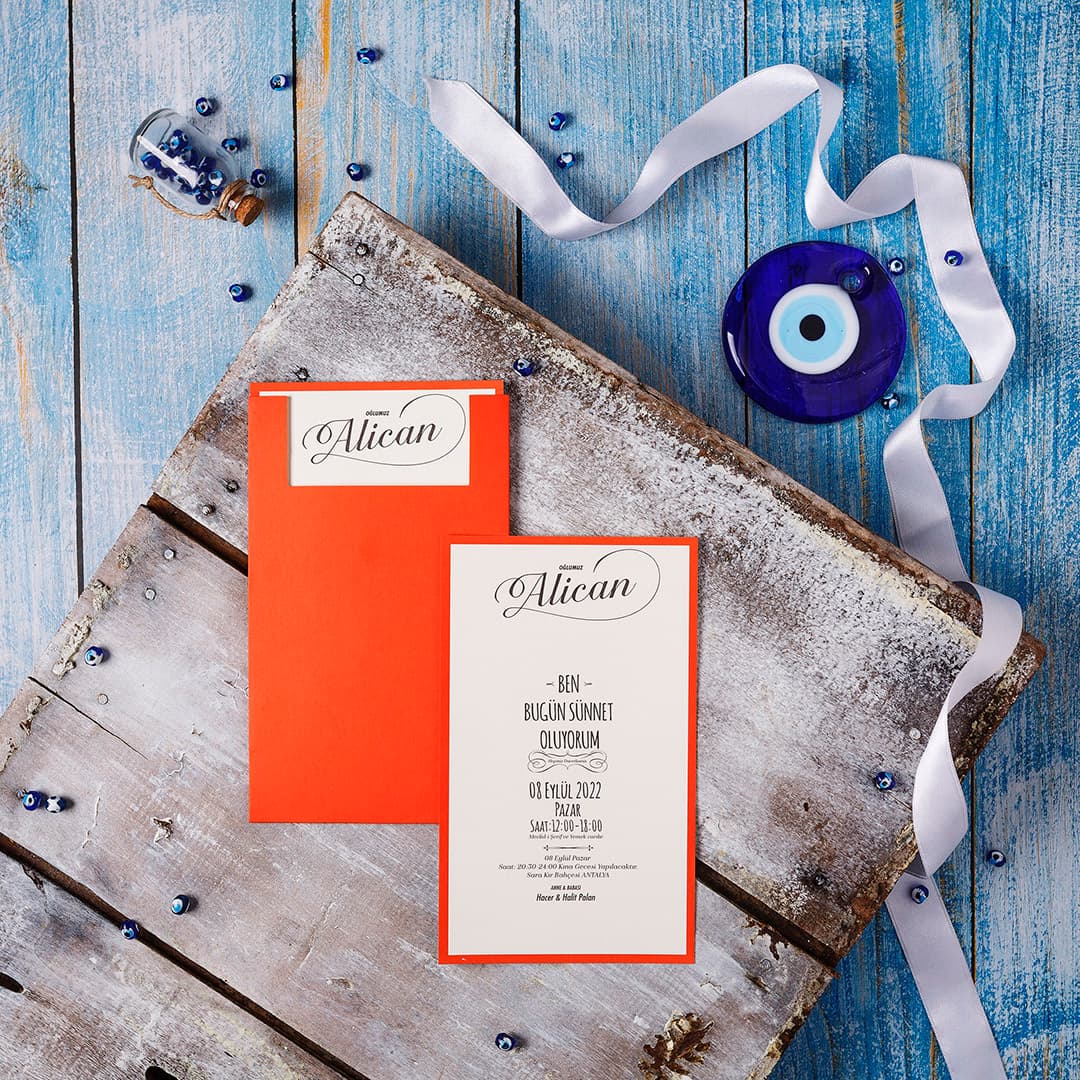 Altın varakli püskül ışıklı sünnet davetiyesi